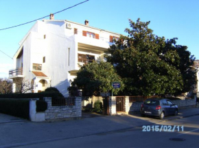 Apartments Mira